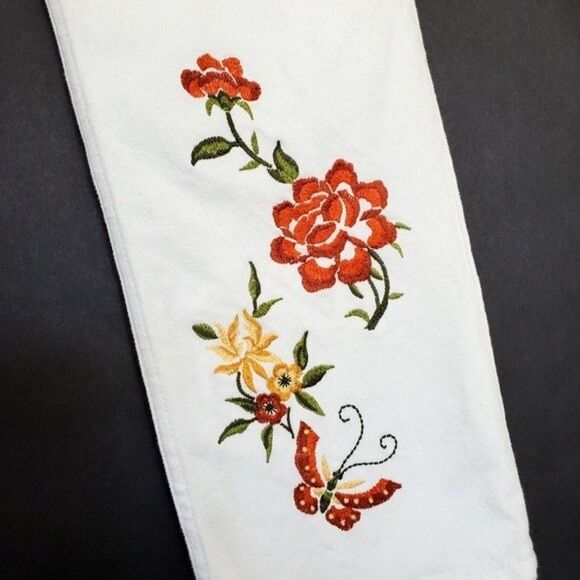 Reformation Cynthia High Rise Straight Jeans White Flora Embroidery NWT - Picture 6 of 14